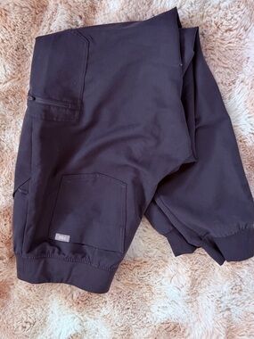 Gray Casual Jogger Pants with Utility Pockets